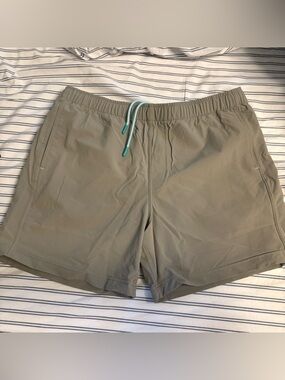 Myles Everyday Shorts 6” Dust Olive